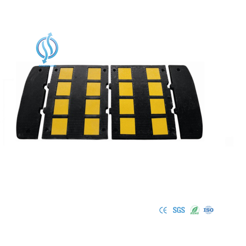 Safety Rubber Speed Hump For Pedestrian Crossing
